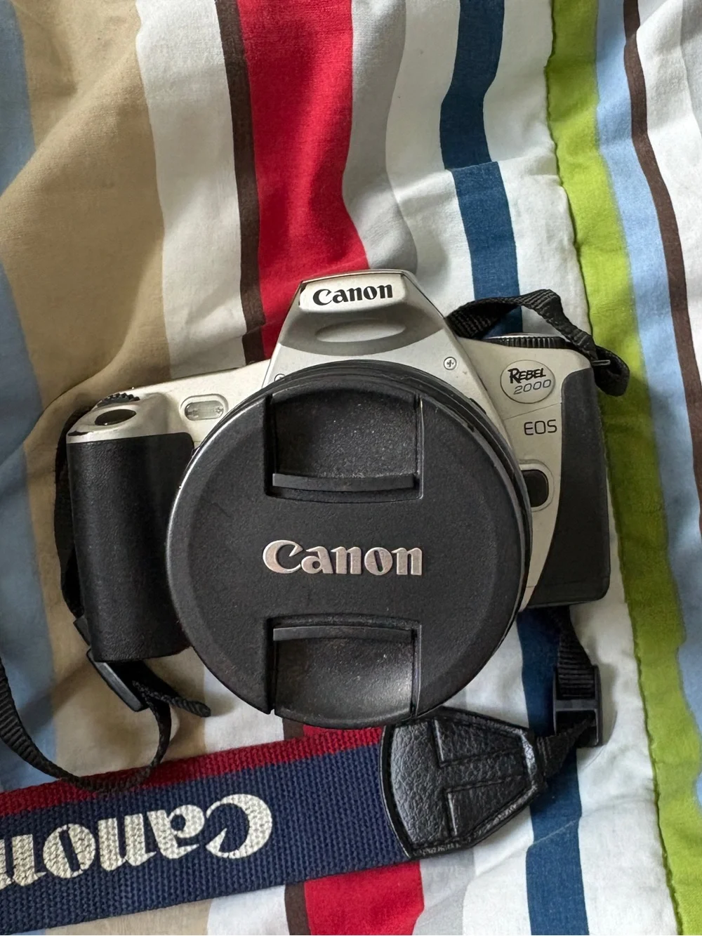 Canon EOS Rebel 2000